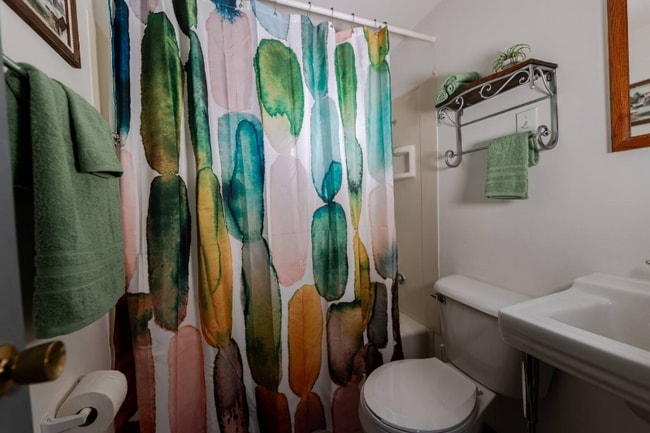 Photo - 250 Trumbull Ave Unidad 4