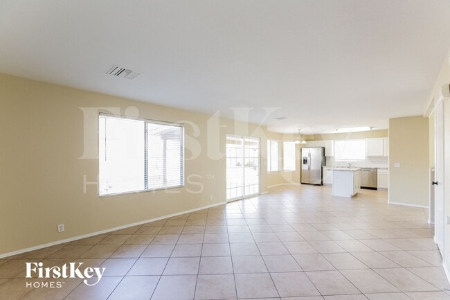 Photo - 8736 W Tuckey Ln