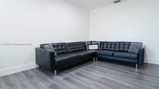 Photo - 15330 SW 134th Pl