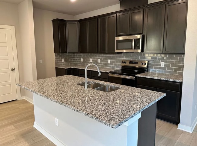 Photo - 4 bed 3 bath new build!