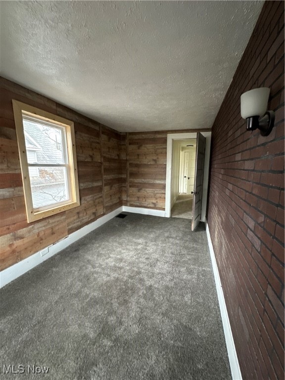 Photo - 132 North NE Ave