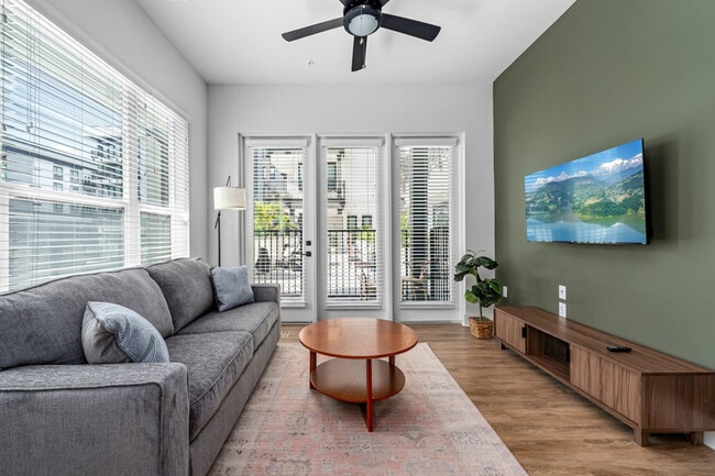 Building Photo - 3302 W Gray St Unit ID1313893P Rental