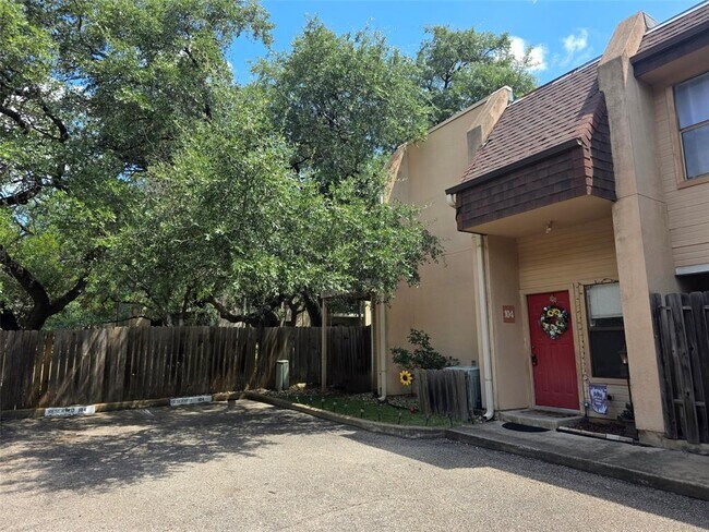 Building Photo - 8418 Fathom Cir Unit A-104