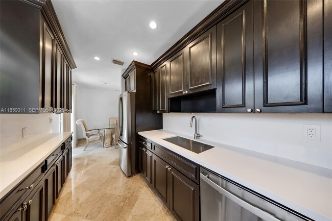 Photo - 7528 Buccaneer Ave