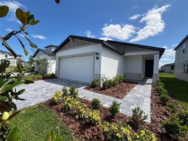 Building Photo - 5526 Clove Row