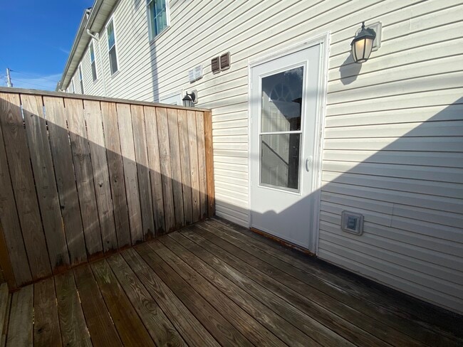 Photo - 218 Pinnacle Ct Unit 218