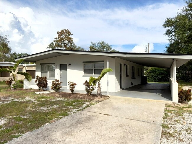 Photo - 1227 Bloxam Ave