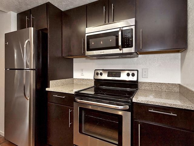 Building Photo - 5909 Birchbrook Dr Unit 207