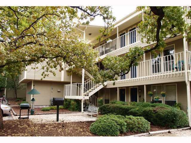 Building Photo - 202 E 45th St Unit 306 Rental