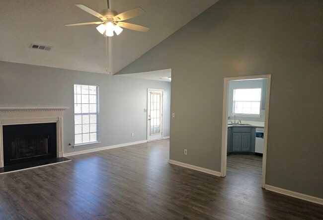 Photo - 6633 Biscayne