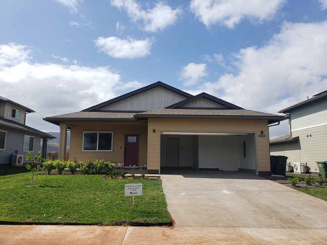 Building Photo - 91-1675 Kapeku Loop Rental
