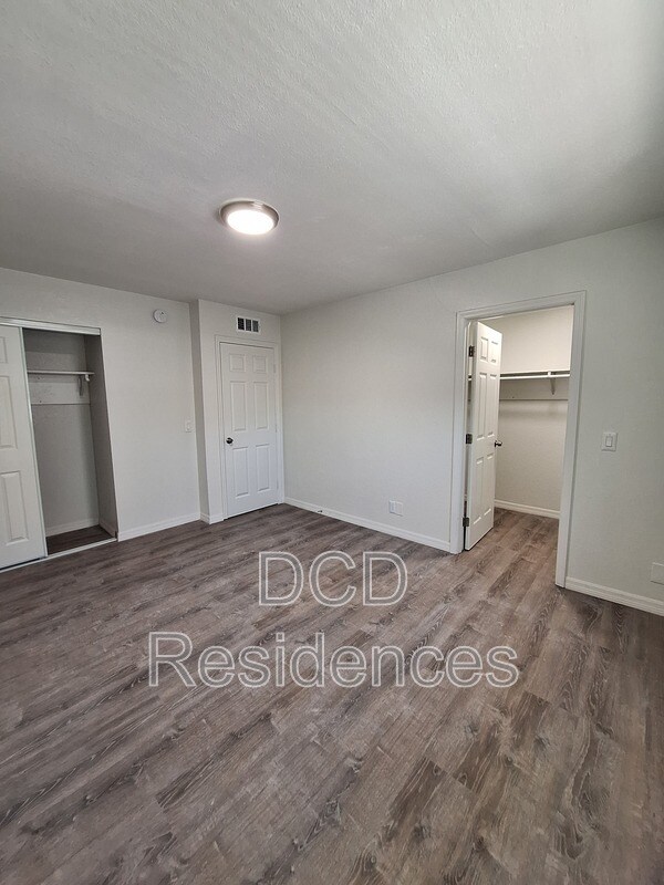 Photo - 514 S Betty Ln Unidad 11