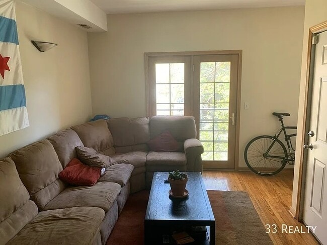 Photo - Top Floor Duplex Up, 3bd/2bth with Two Private Decks, Avail 7/1 Unit 2