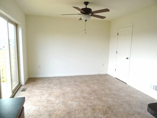 Photo - 203 Limestone Dr