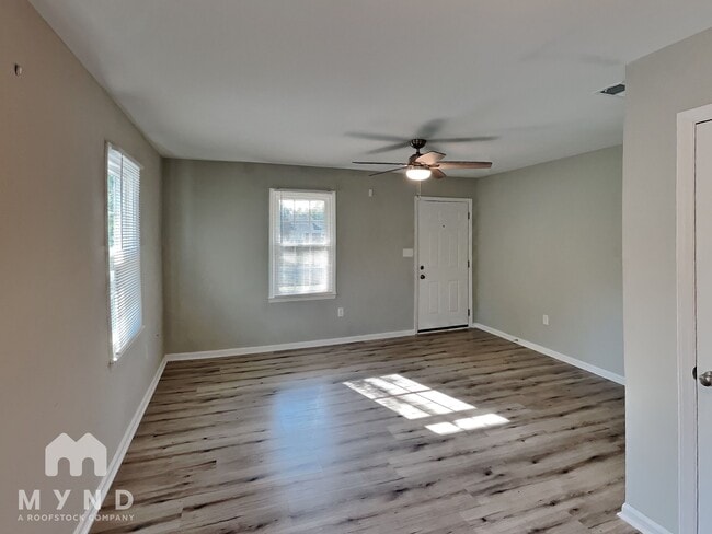 Photo - 3621 Firestone Dr