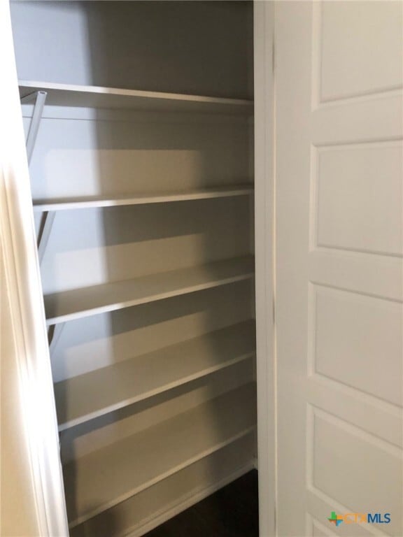 Building Photo - 635 Ashers Pl