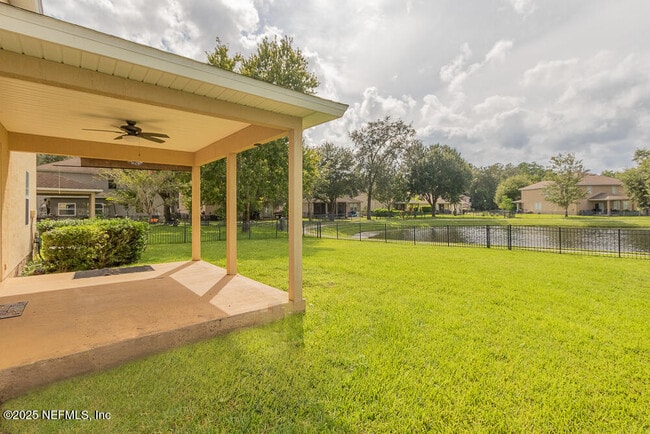 Photo - 608 Spruce Creek Rd