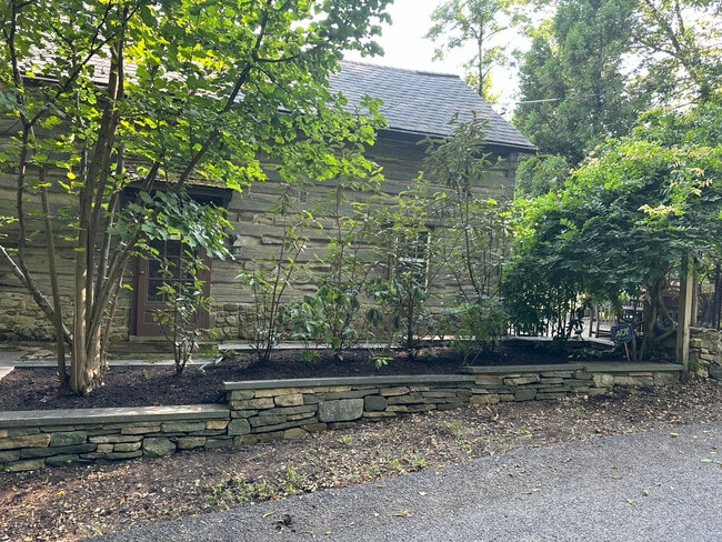 Photo - 3490 Haupts Bridge Rd