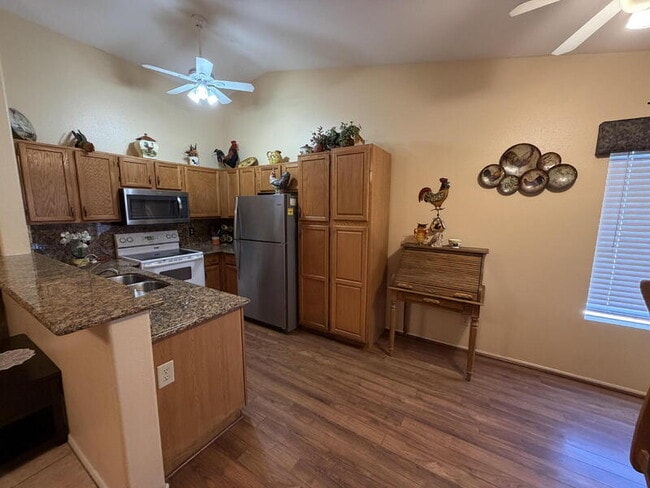 Photo - 6761 S Oakmont Dr