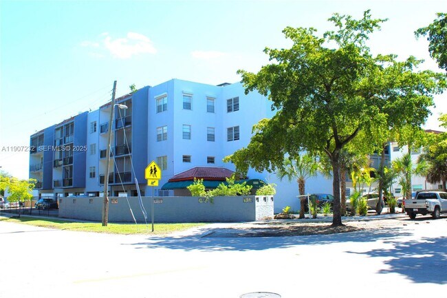 Photo - 13685 NE 10th Ave Unit 309