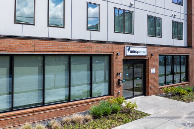 Photo - Thrive Sweet Auburn