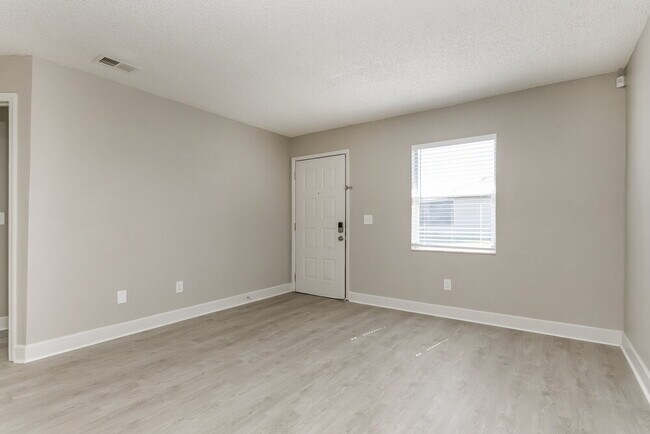 Photo - 16 Las Brisas Way