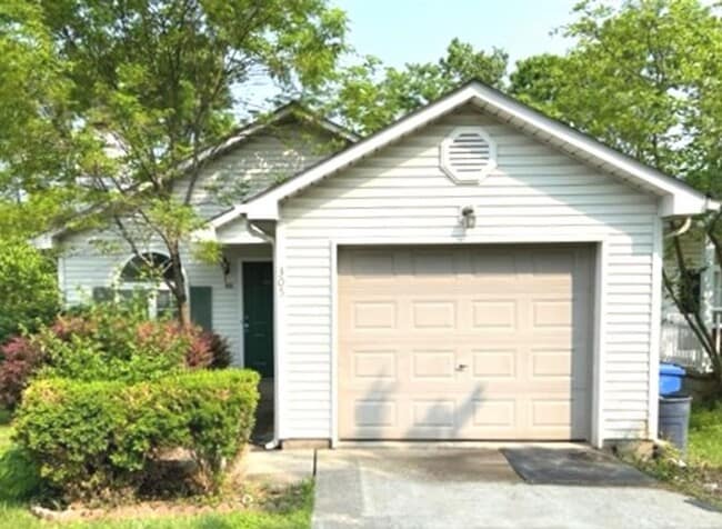 Woodhill ranch 2 bed, 2 bath, and garage 2... - Woodhill ranch 2 bed, 2 bath, and garage 2... House
