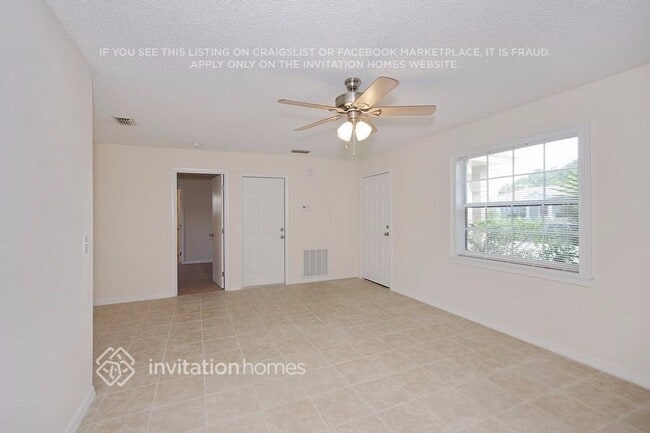 Photo - 1646 Heartwellville St NW