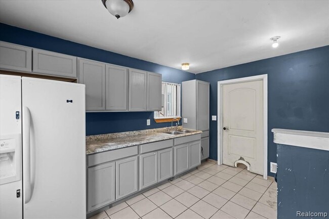 Photo - 5952 Banner St