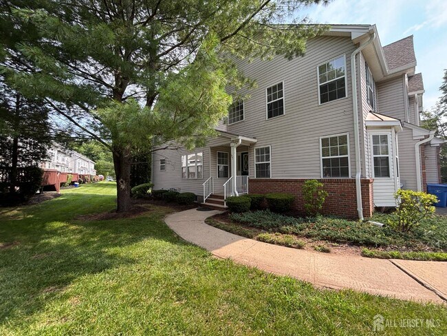 107 Amy Dr