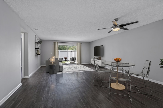 Photo - Marbella Park