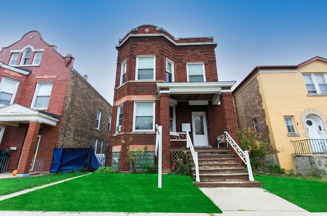 Building Photo - 2112 S 58th Ave Unit 1R