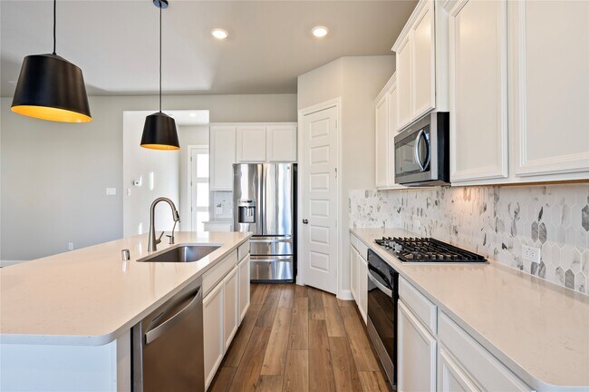 Photo - 719 Sandy Bay Ln