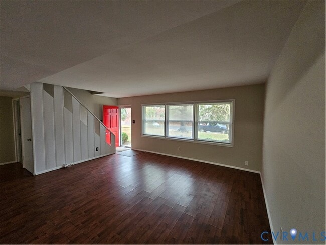 Photo - 1313 Wembly Rd