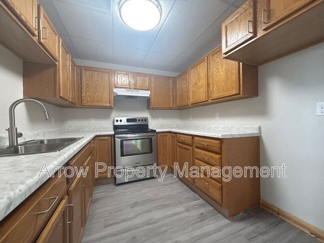 Photo - 731 E Crawford St