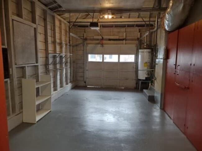 Photo - 2 bed 1 bath with large attached garage and fenced yard