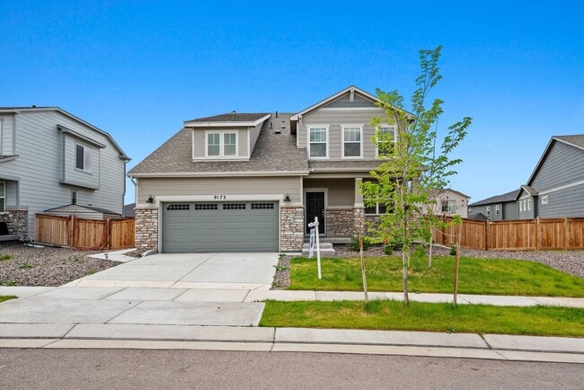 Building Photo - Beautiful Birght & Open 4 Bedroom Home | Bonus Room + Private Deck