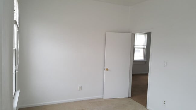 Photo - 431 County St Unidad 2B