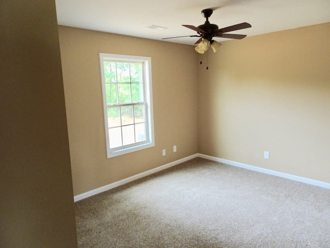 Photo - 706 Needmore Rd Unit 1