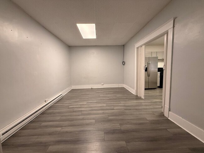 Photo - 211 5th St