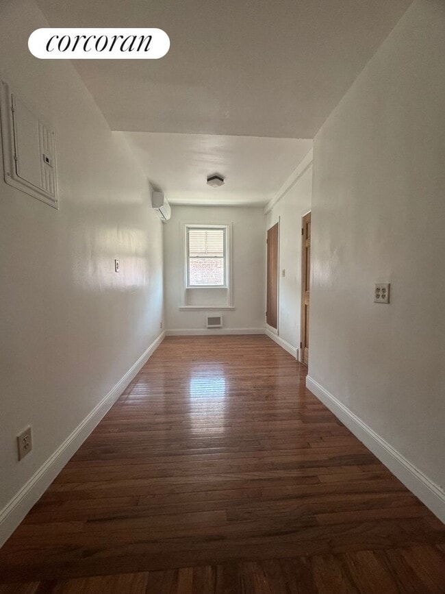 Photo - 741 Crown St Apartment