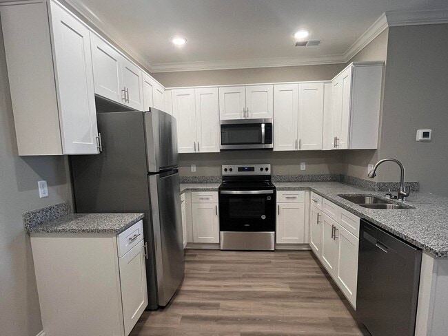 Photo - 361 Hillview Mls Blvd Unit 114