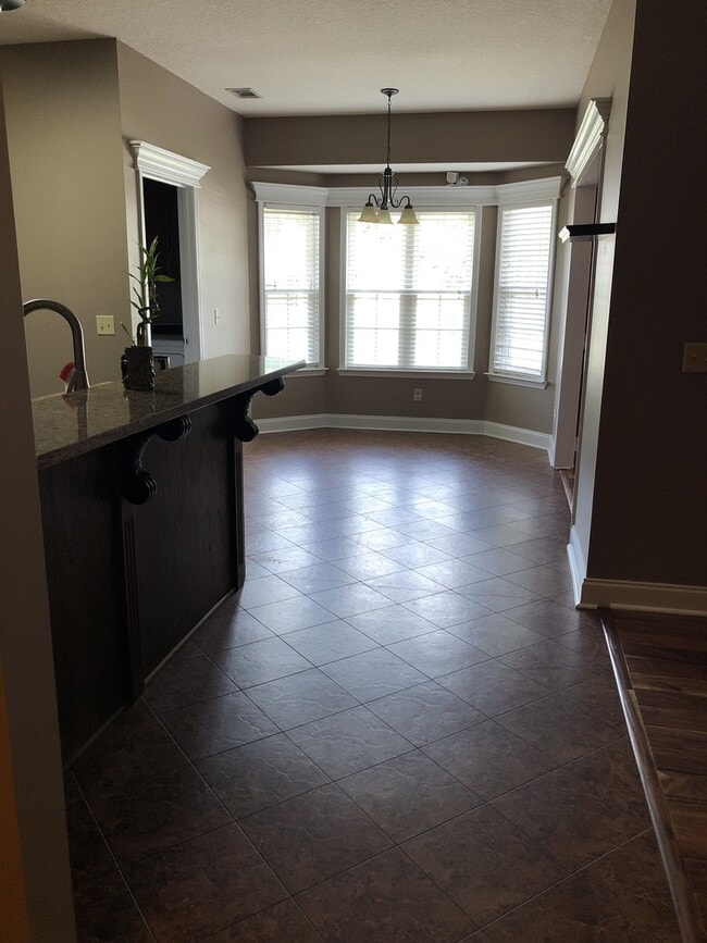 Photo - Spacious and Charming 3-Bedroom Home - Ludowici, GA