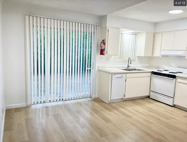 Photo - 831 N Belvedere Ave Unidad 2