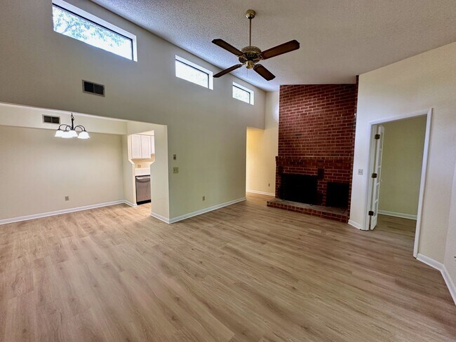 Photo - 103 Turtle Creek Rd