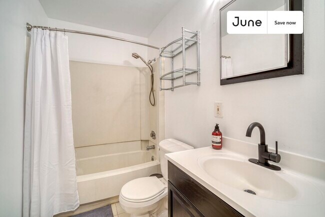 1843 Burke St SE Unit 2