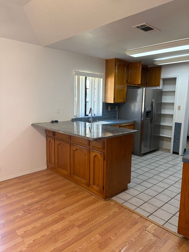 Photo - Exceptional 3 bedroom plus Loft or 4th bedroom