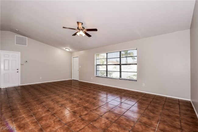 Photo - 714 SW 10th Terrace