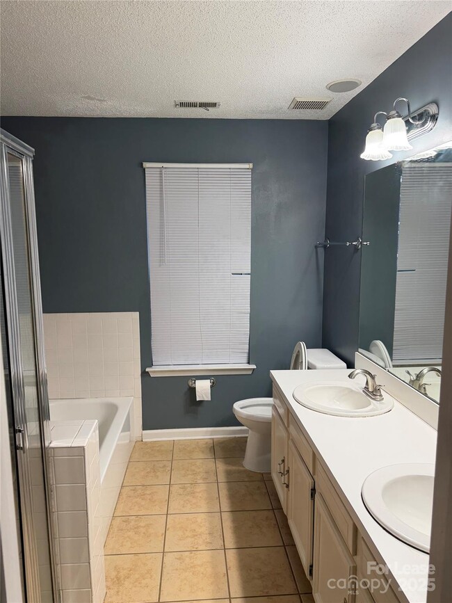 Photo - 9520 Marshbrooke Rd