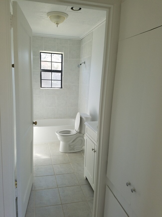 Photo - HOME LOCATED NEAR COLLEGE